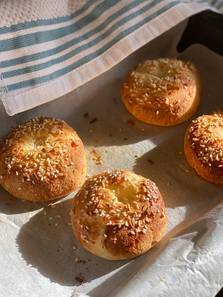Two Ingredient Bagels &ndash; ExtraWhiteGold